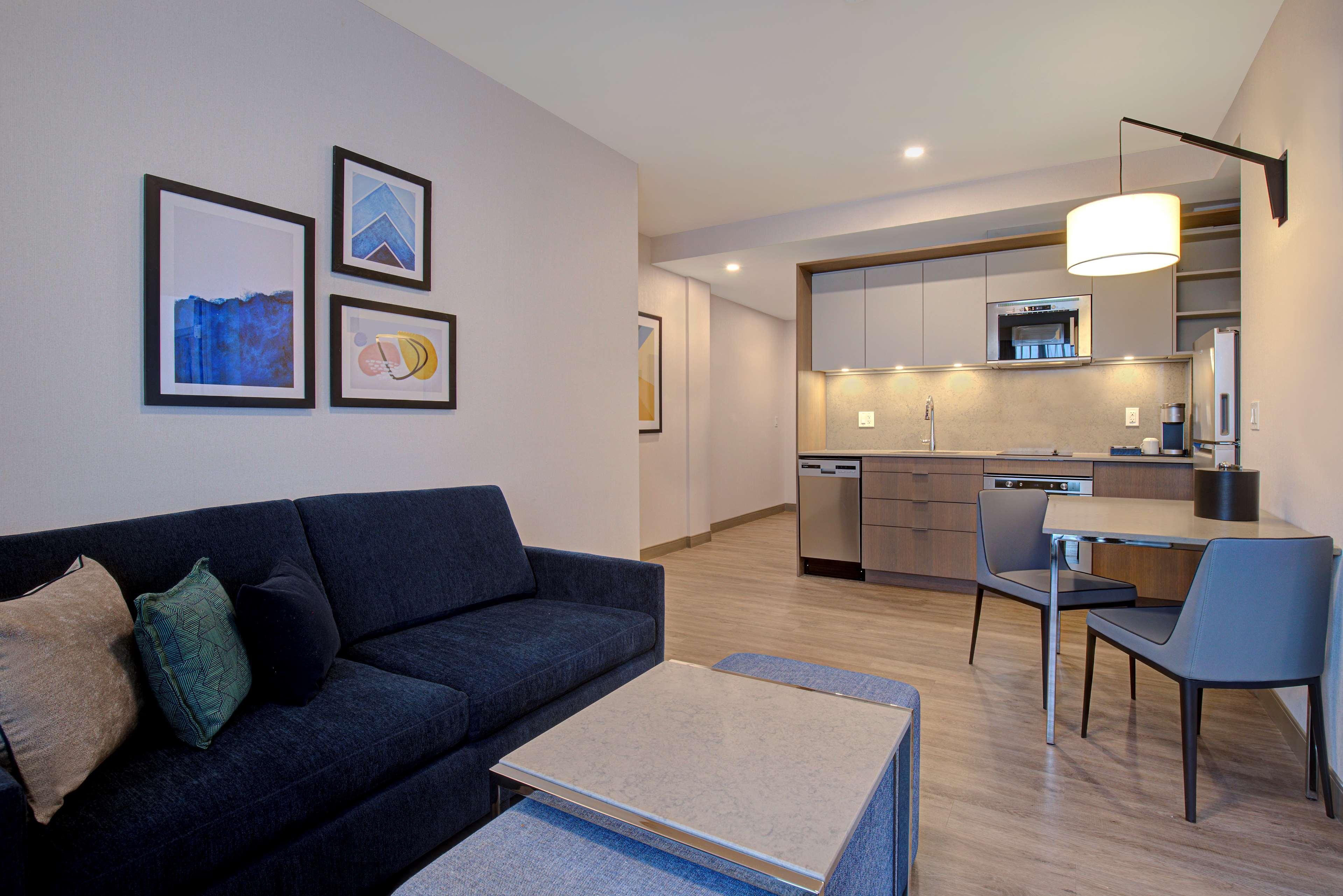 Homewood Suites By Hilton Montreal Downtown Exteriör bild