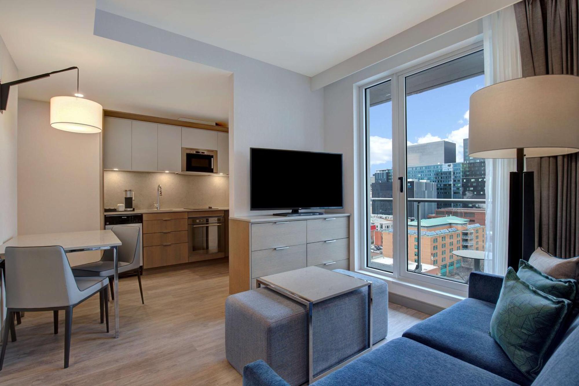 Homewood Suites By Hilton Montreal Downtown Exteriör bild