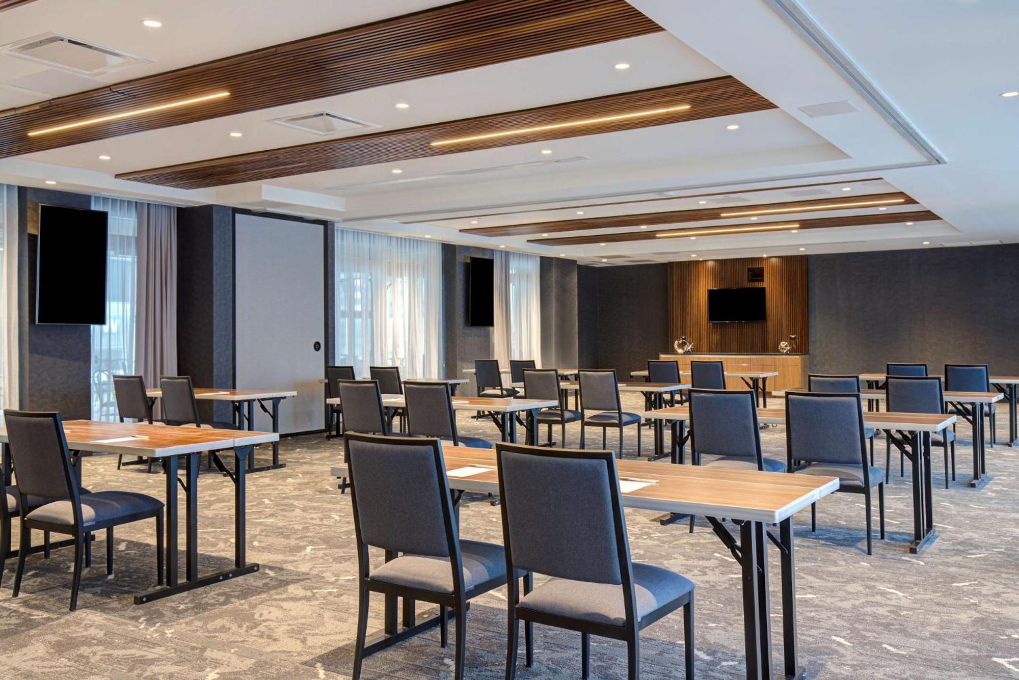 Homewood Suites By Hilton Montreal Downtown Exteriör bild
