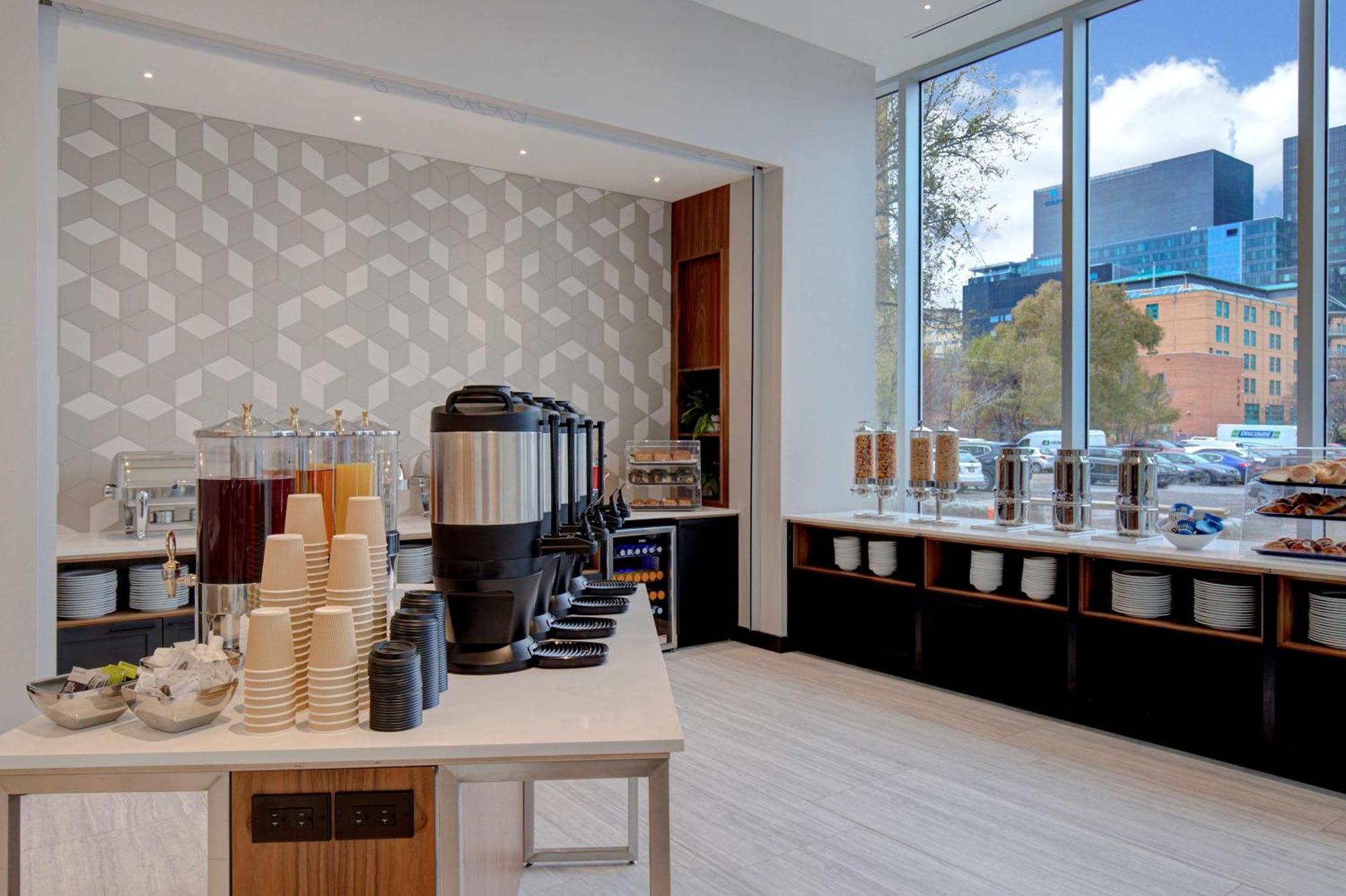 Homewood Suites By Hilton Montreal Downtown Exteriör bild
