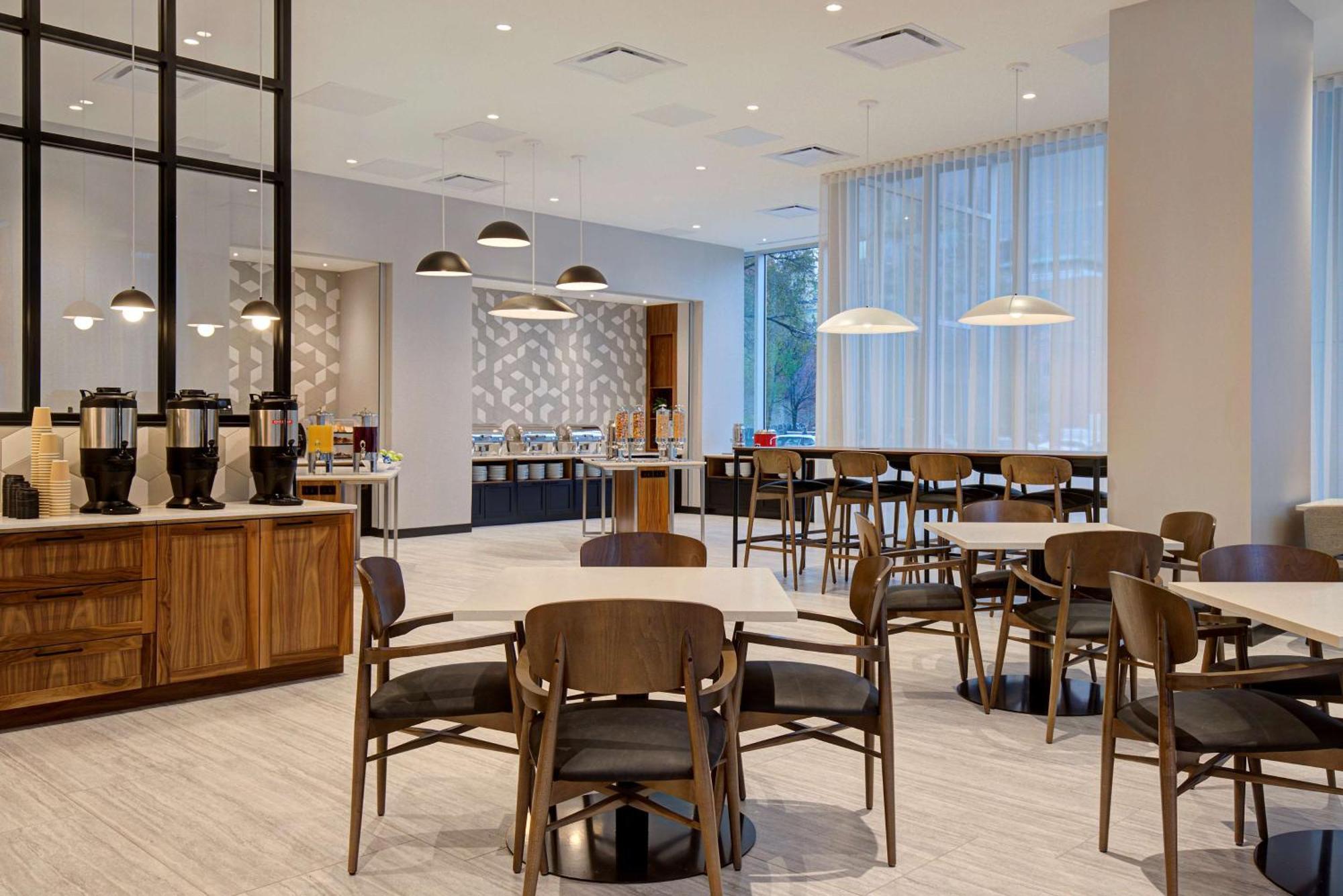 Homewood Suites By Hilton Montreal Downtown Exteriör bild